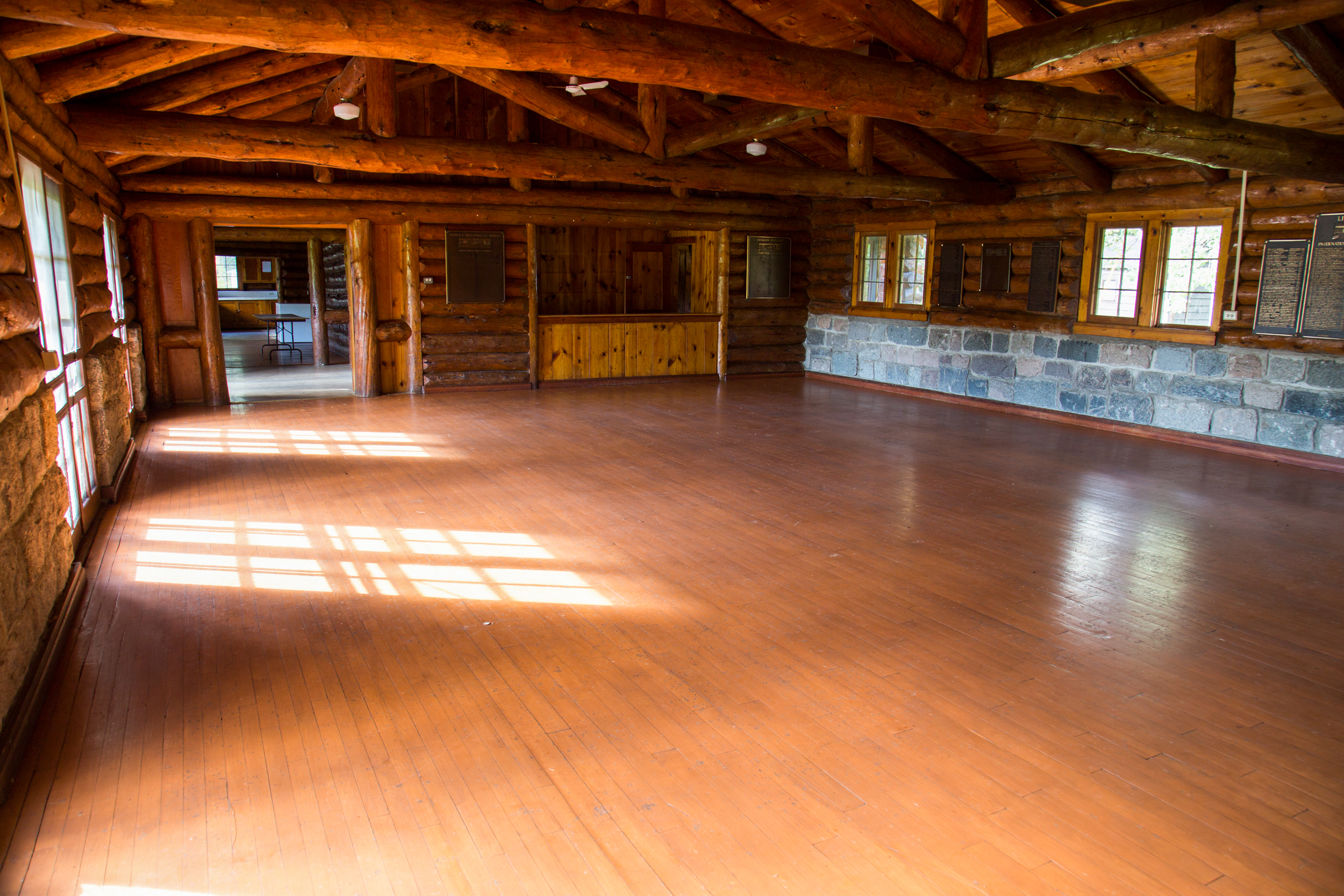 Lodge - Large Space